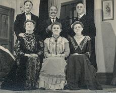 LHG03_0059 From a production by an amateur dramatics group from Lapworth of 