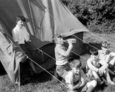 Bottle Peter Brewer, Colin Blizzard, Robert White, Philip Edwards