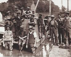 Dark Lane Hatton Dark Lane, Hatton Locks c1932. James Lewes (Centre), Harold Gee (Centre left)