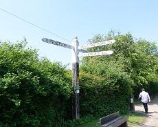 DSC00748 Junction of the Stratford Canal with the Worcester and Birmingham Canal at King's Norton