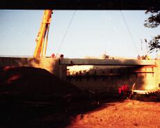 S5315 M40 bridge over the canal near Dick's Lane