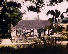 P1042M-5 Foxbrook Cottage