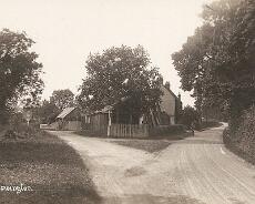 SCAN0460 Junction of Old Warwick Road and Mill Lane c1912