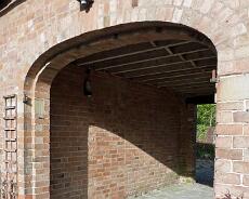 P1020240 Tithe barn before renovation