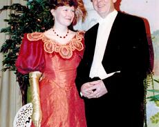 Lady from Maxims 2000 (1)