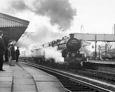 Cocks08 Lapworth Station c1960